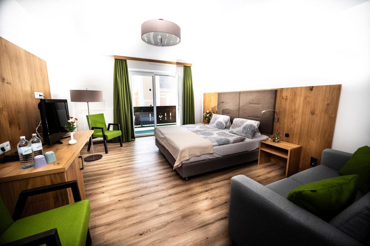 Gastwirtschaft Hold Hotel Monichwald Buitenkant foto